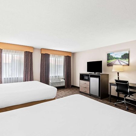 Best Western Airport Inn Молайн Экстерьер фото