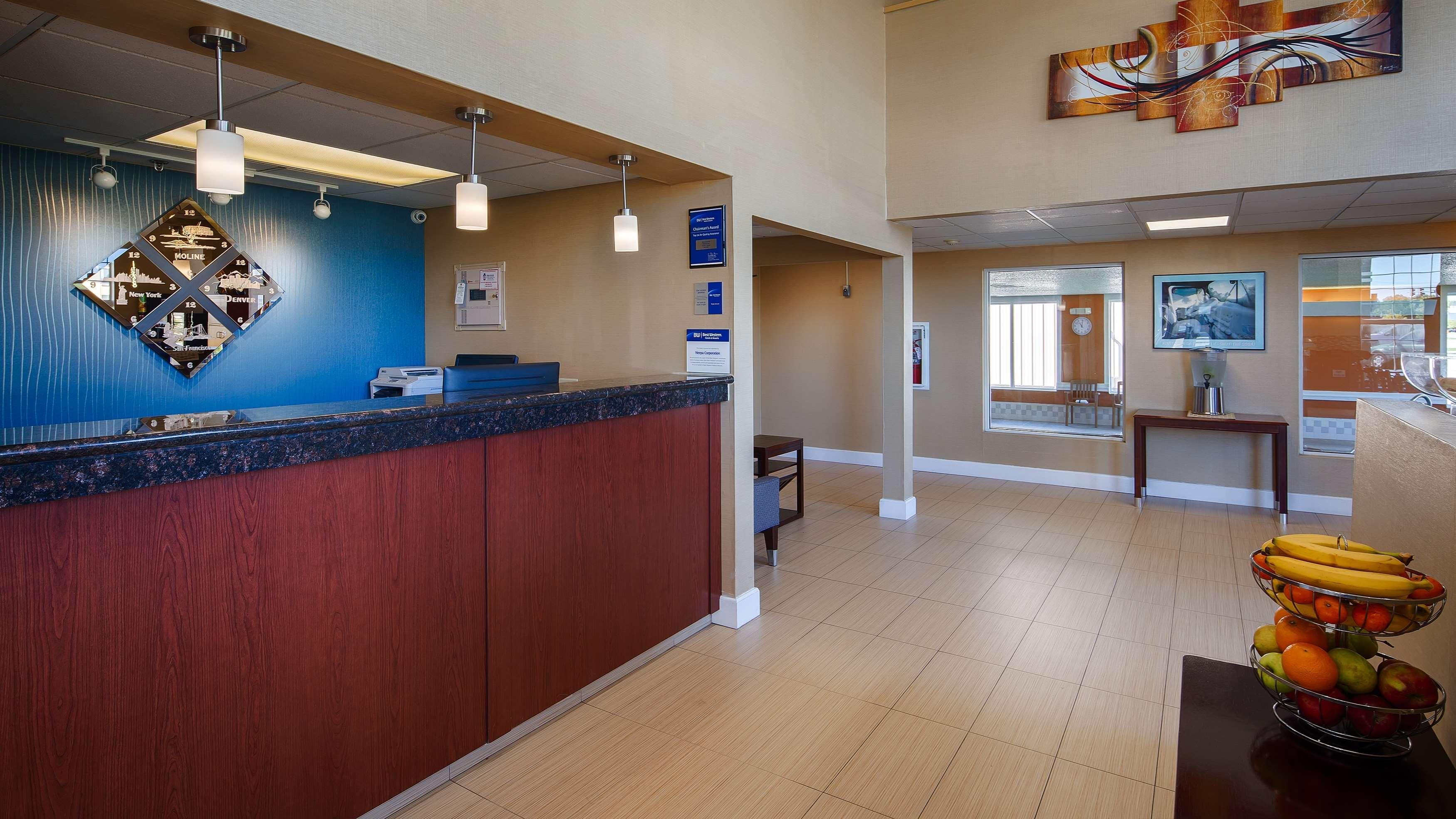 Best Western Airport Inn Молайн Экстерьер фото